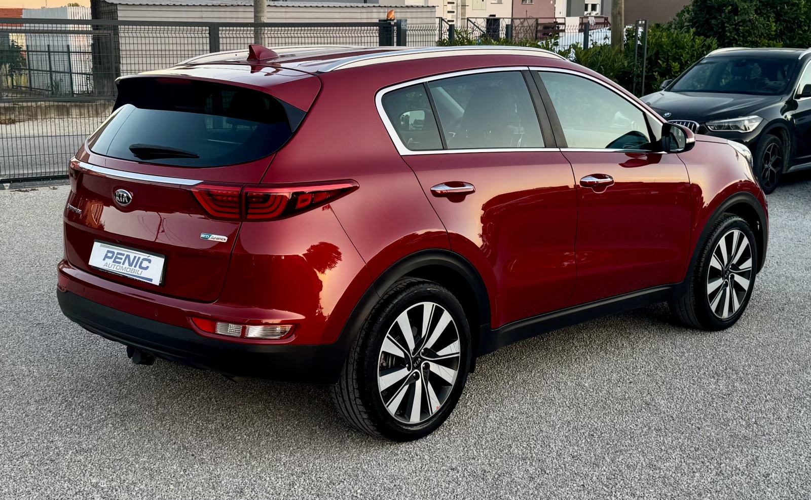 Kia Sportage 1,7 CRDi = 125 000 km = Reg: 08./27. KAMERA - NAVIGACIJA, fotografija 7