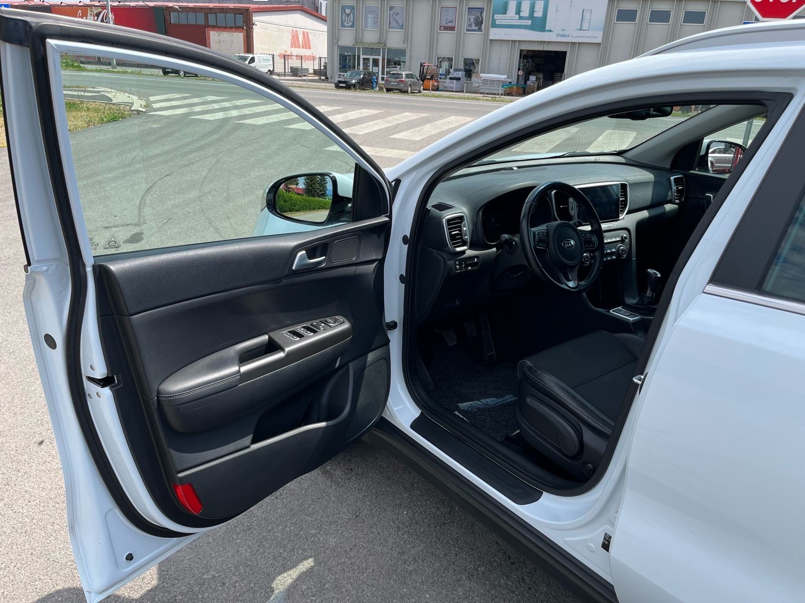 Kia Sportage 1,7 CRDi 2WD Eco-Dynamics Emotion, fotografija 10