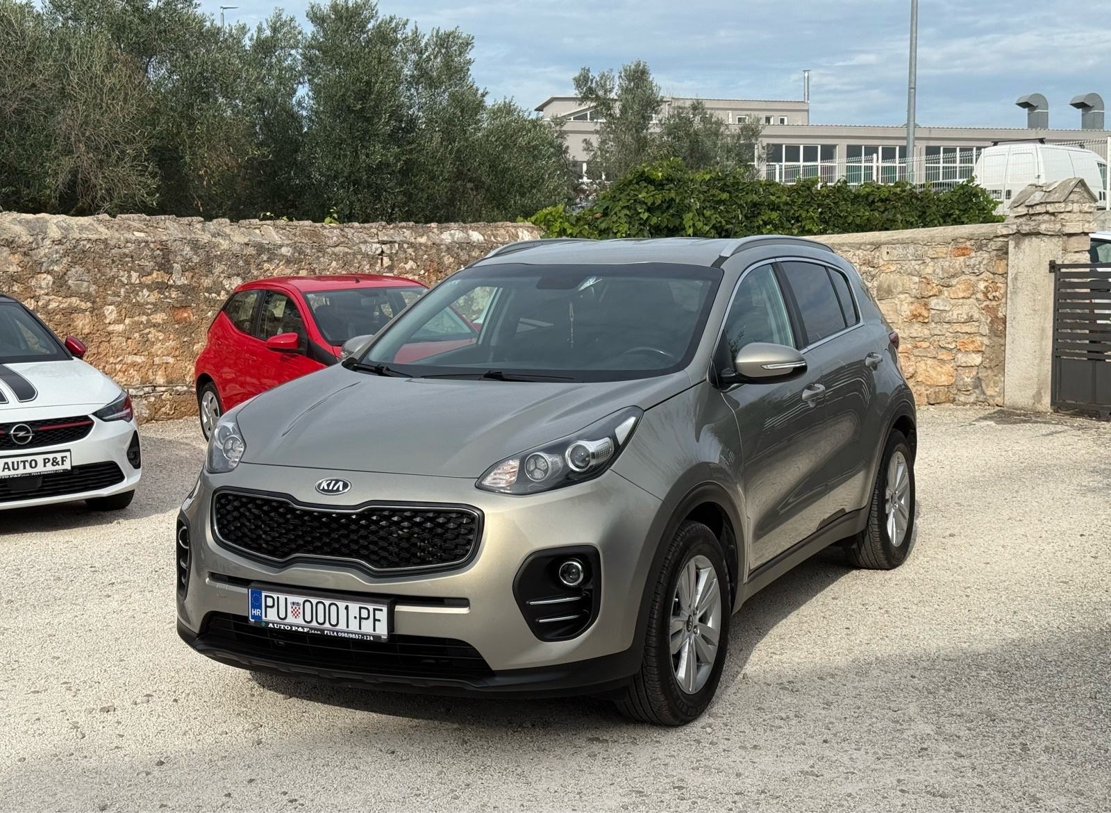 KIA Sportage 1.7 CRDi *HR auto/109 000 km/Euro 6/*, fotografija 2