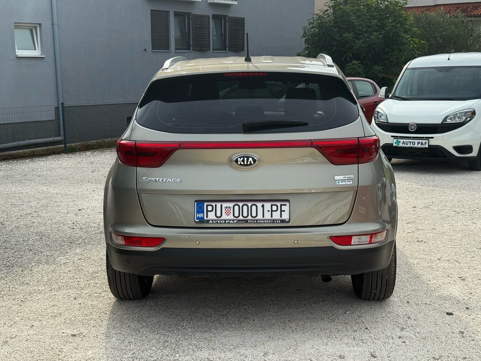 KIA Sportage 1.7 CRDi *HR auto/109 000 km/Euro 6/*, fotografija 7