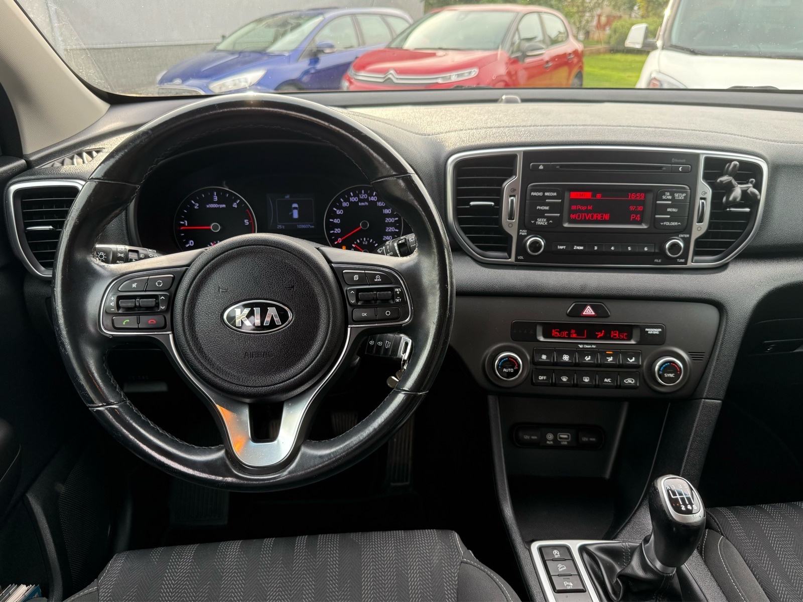 KIA Sportage 1.7 CRDi *HR auto/109 000 km/Euro 6/*, fotografija 14
