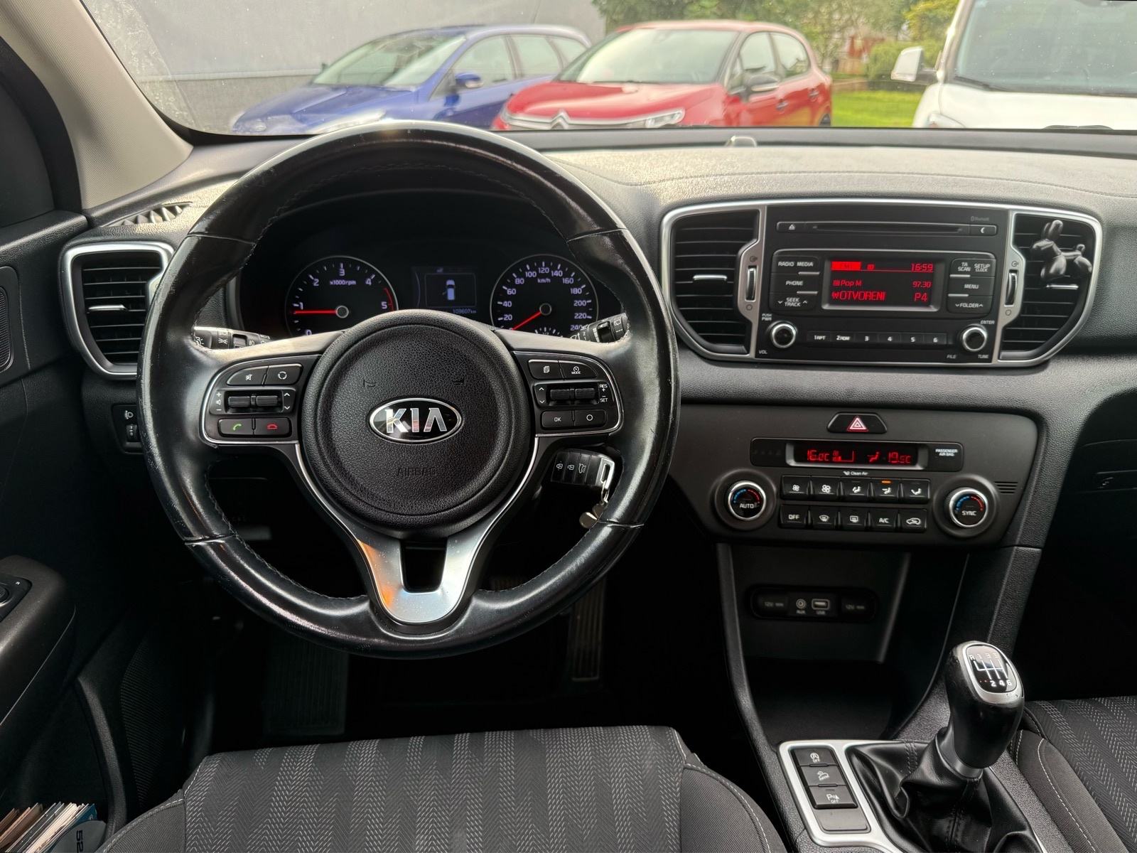 KIA Sportage 1.7 CRDi *HR auto/109 000 km/Euro 6/*, fotografija 16