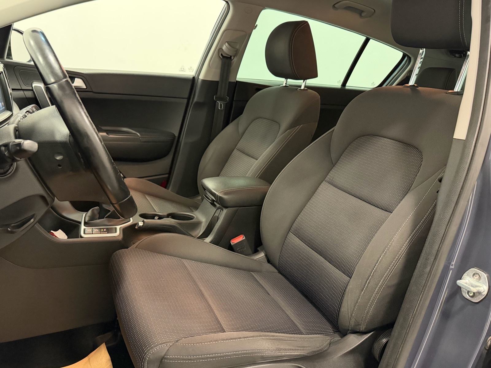 Kia Sportage 1.7 CRDI ACTIVE ,LED, NAVI, KAMERA, JAMSTVO 12 MJ!, fotografija 8