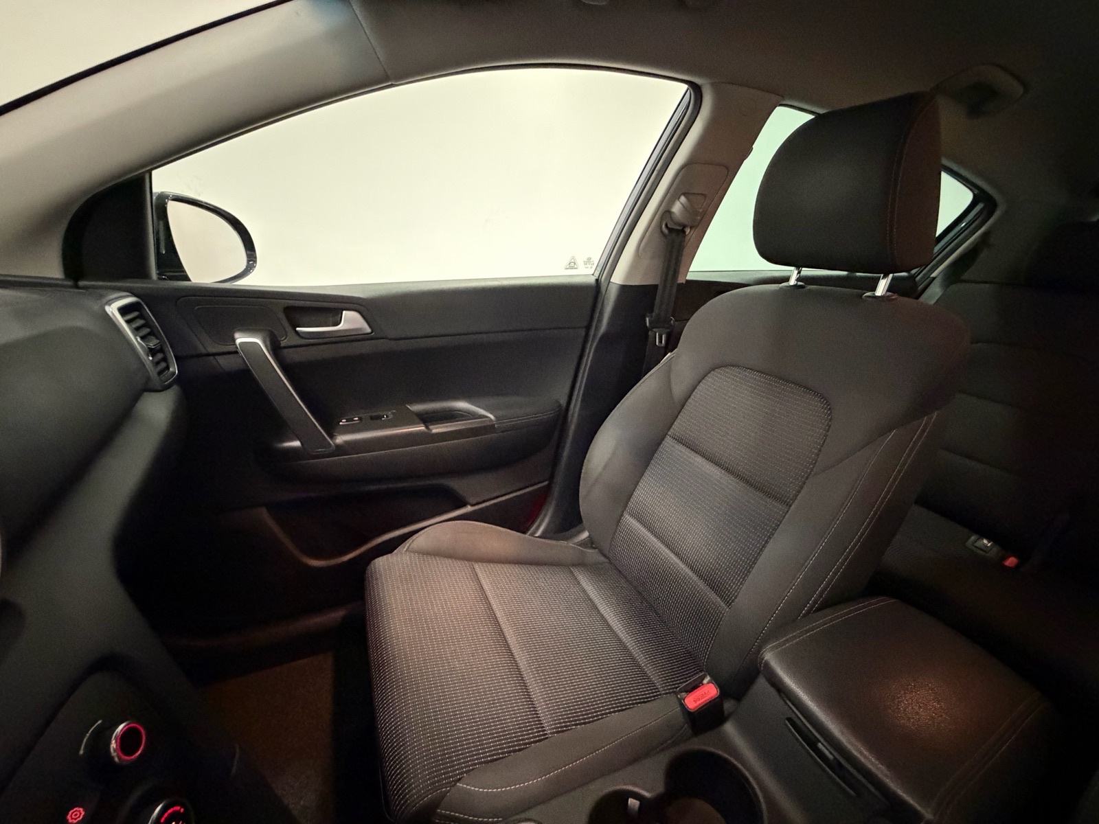 Kia Sportage 1.7 CRDI ACTIVE ,LED, NAVI, KAMERA, JAMSTVO 12 MJ!, fotografija 13