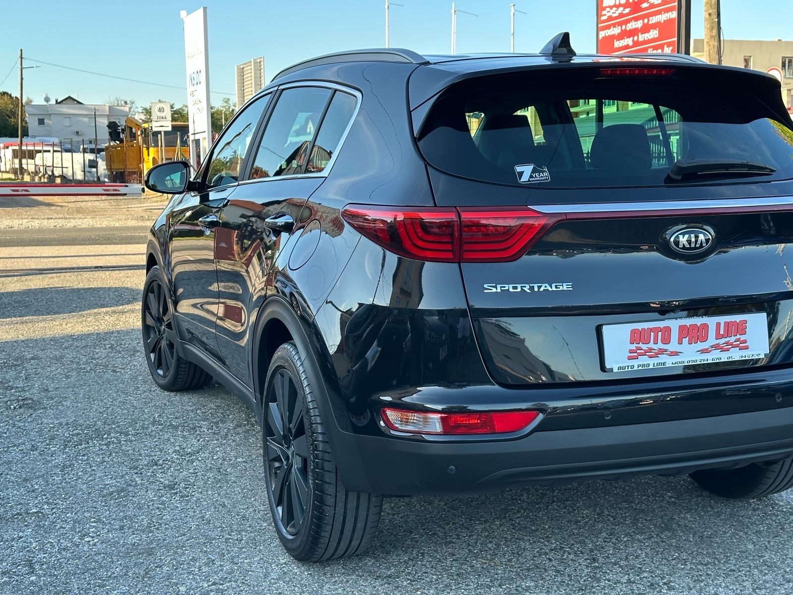 Kia Sportage 1.7 CRDI *AUTOMATIK*, fotografija 9