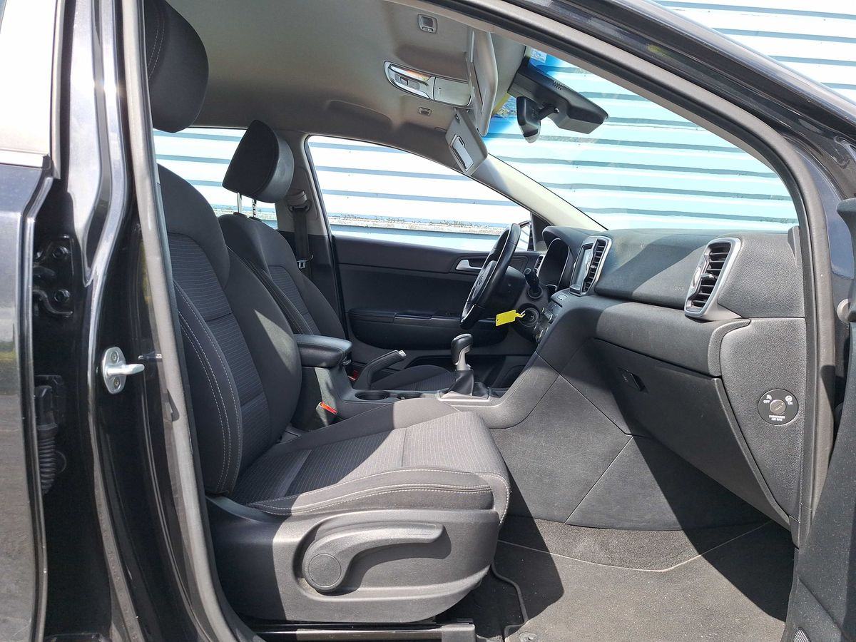 Kia Sportage 1,7 CRDi PARK.KAM, NAVI, LANE ASSIST, KUKA, JAMSTVO..., pogled izvana - slika 5
