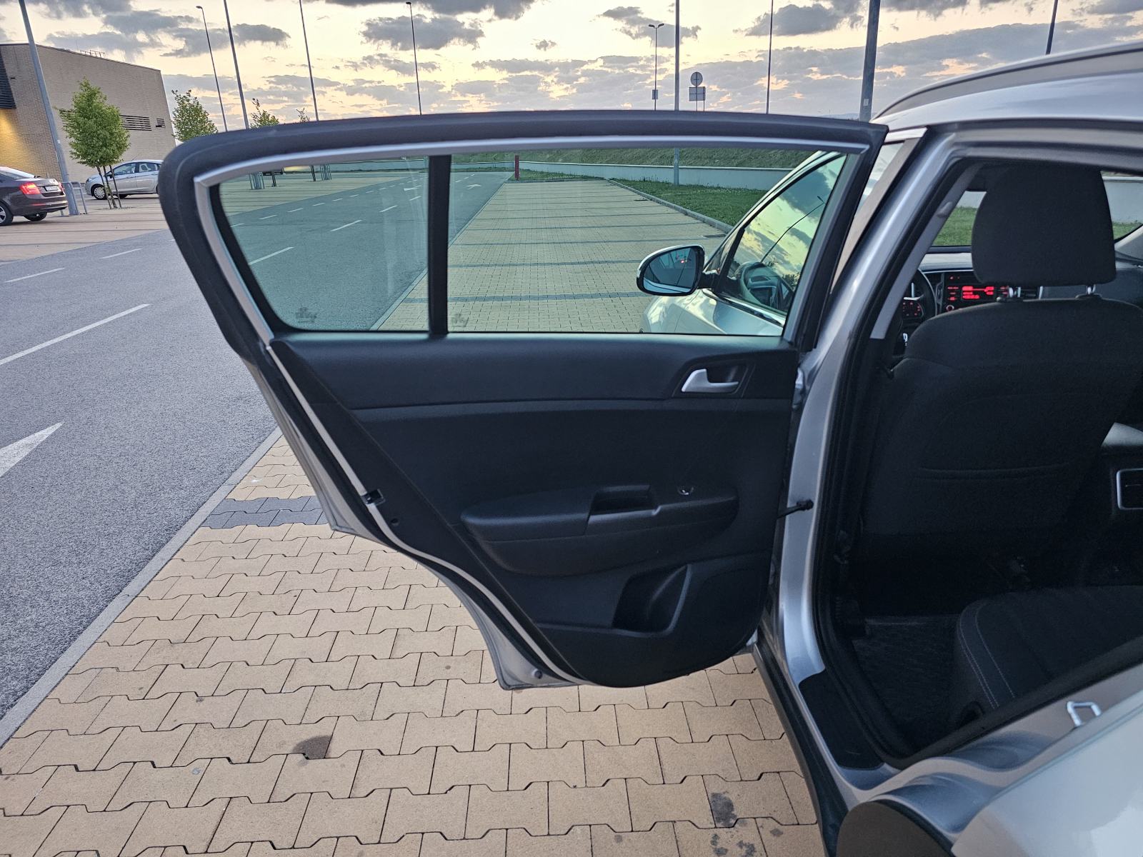 Kia Sportage 1,7 CRDi..2017 Godina, fotografija 17
