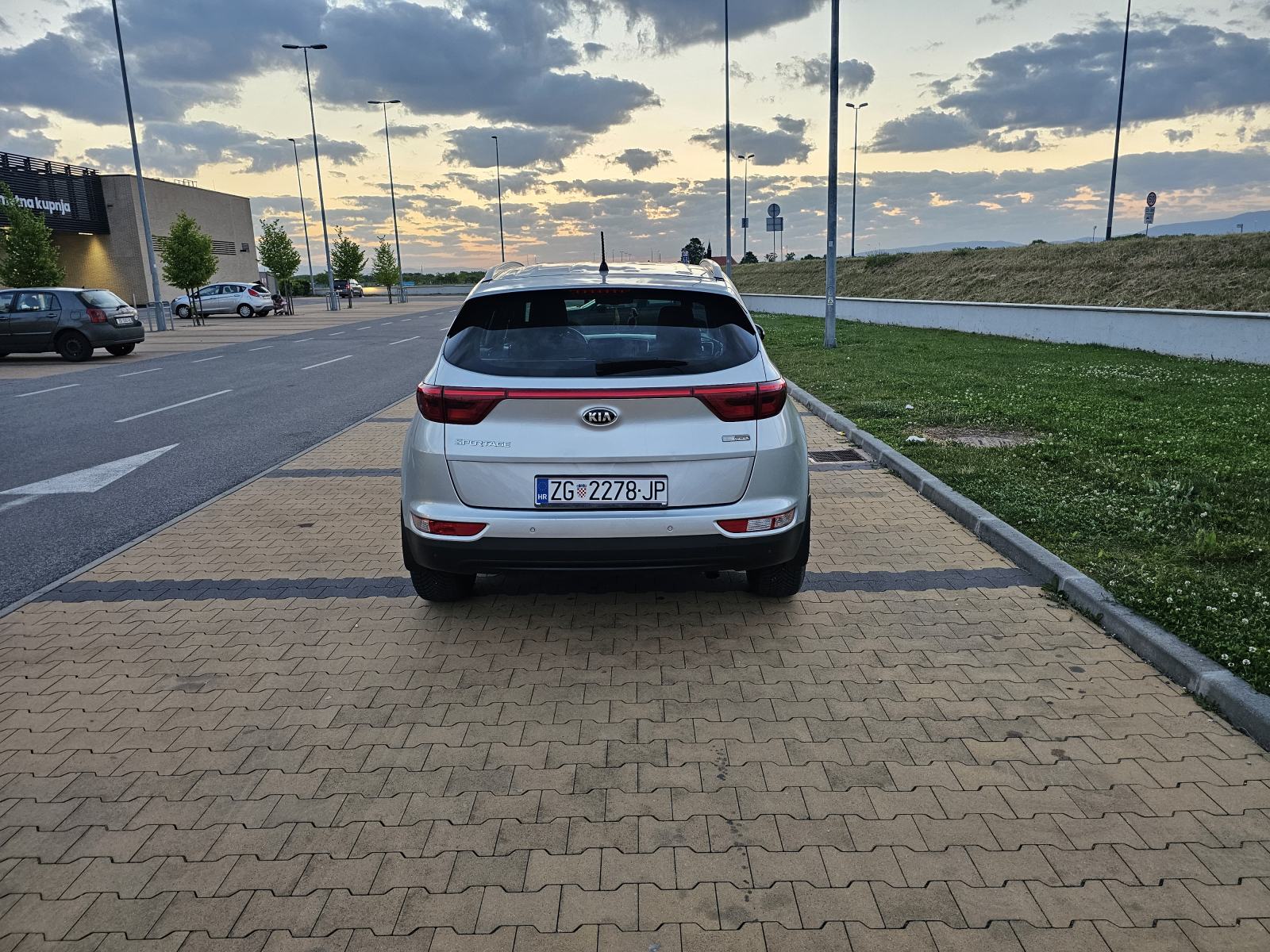 Kia Sportage 1,7 CRDi..2017 Godina, fotografija 10