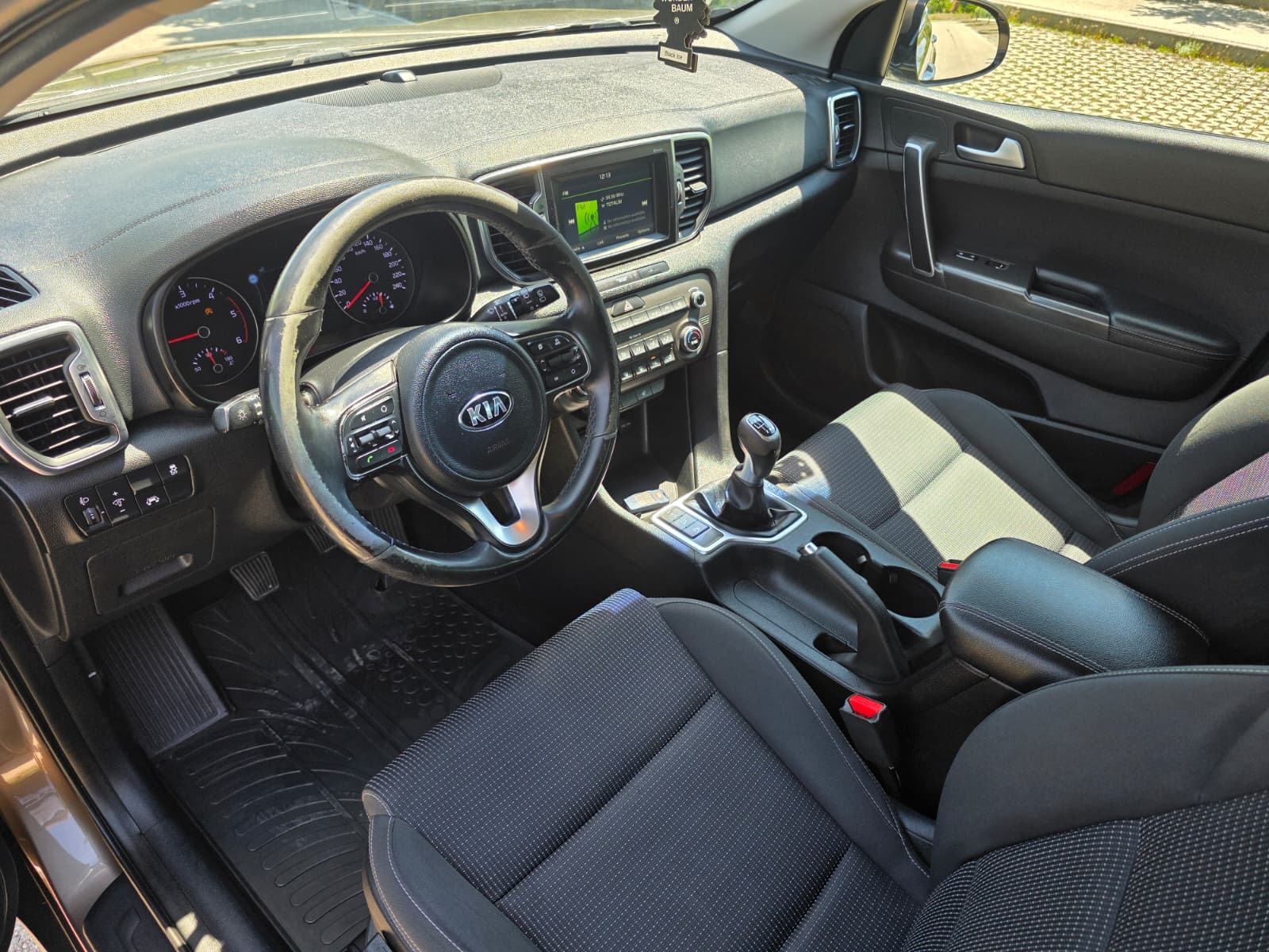Kia Sportage 1.7 CRDI, fotografija 8
