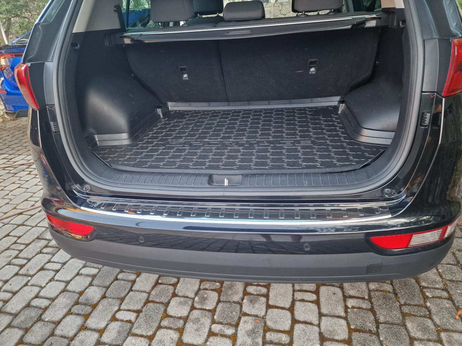 Kia Sportage 1,7 CRDi automatik, vrlo uščuvan, kompl.servisna povijest, fotografija 4
