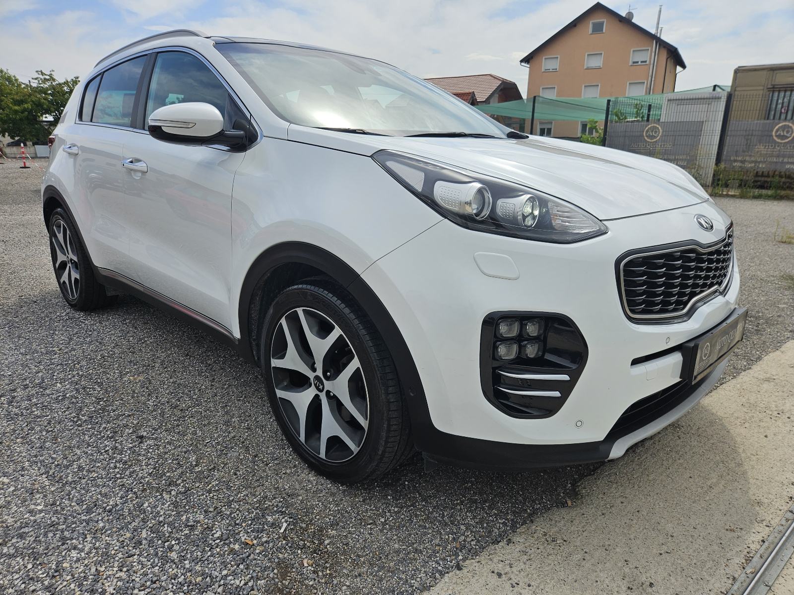 Kia Sportage 1,7 CRDi GT AUTOMATIC JAMSTVO PANORAMA SAMO 120 000 TKM, fotografija 3