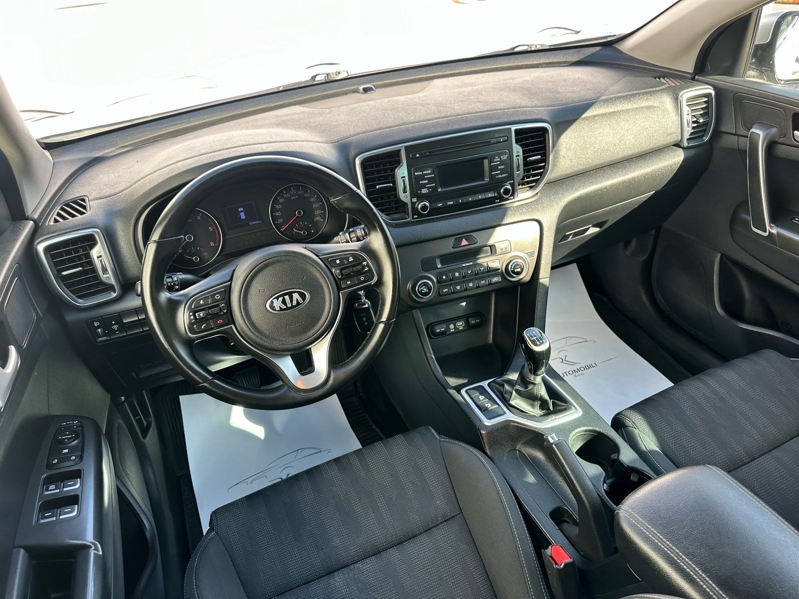 Kia Sportage 1,7 CRDi Style *kuka, fotografija 7