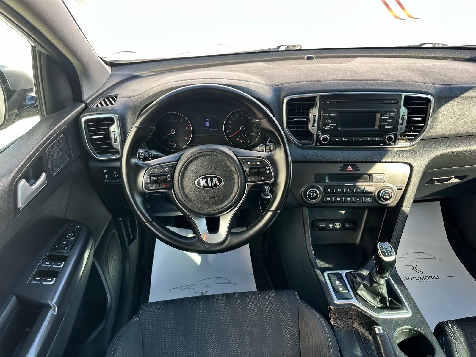 Kia Sportage 1,7 CRDi Style *kuka, fotografija 8