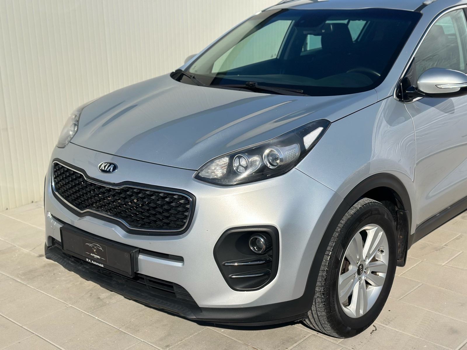 Kia Sportage 1,7 CRDi Style *kuka, fotografija 5