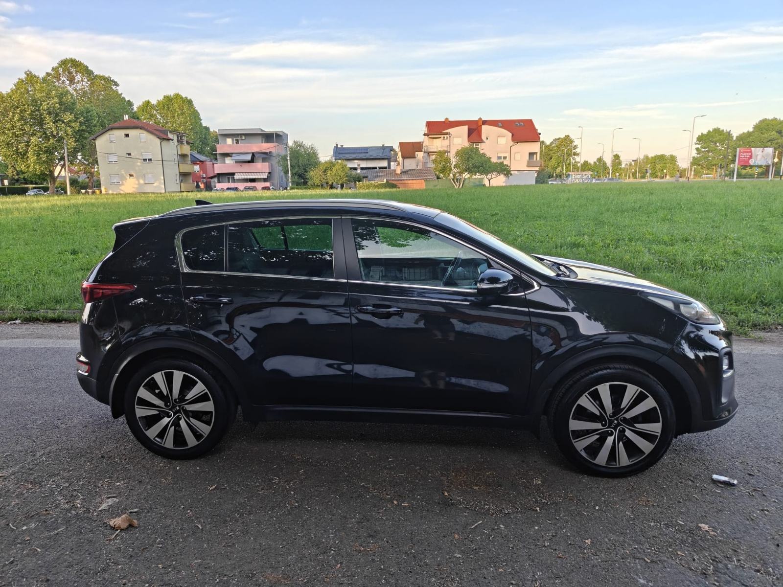 Kia Sportage 1,7 CRDi, vlasnik, servisna knjižica, fotografija 7