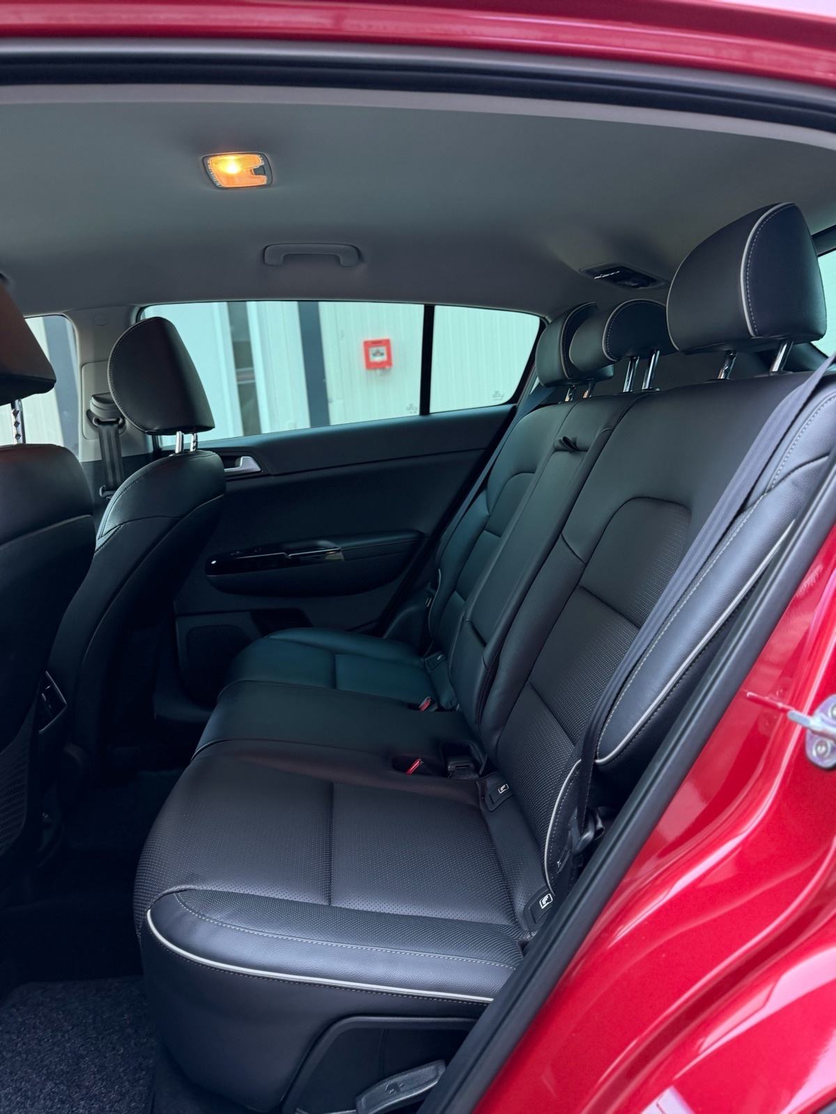 KIA SPORTAGE 1.7CRDI | 104KW | FULL | 12 MJ JAMSTVO, fotografija 16