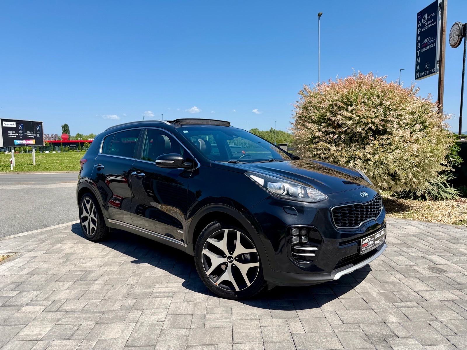 Kia Sportage 2,0 CRDi GT LINE-AUTOMATIK-AWD 4x4-PANO-KAMERA-REG 5/2027, fotografija 3