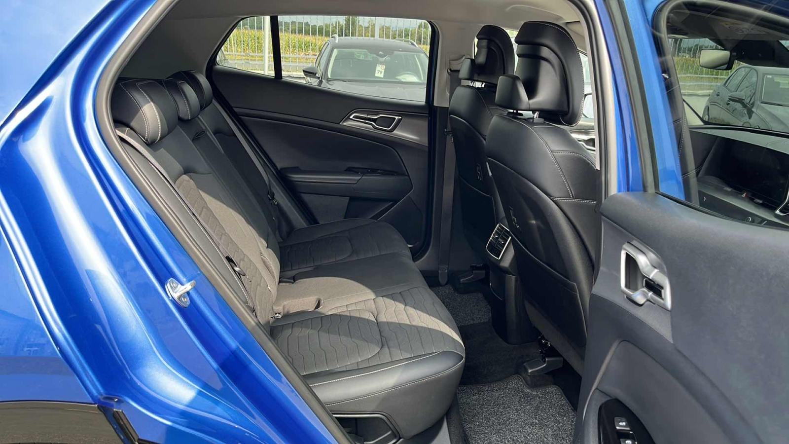 KIA SPORTAGE 2022 • PREMIUM jamstvo • AutoZubak Rabljena, fotografija 10