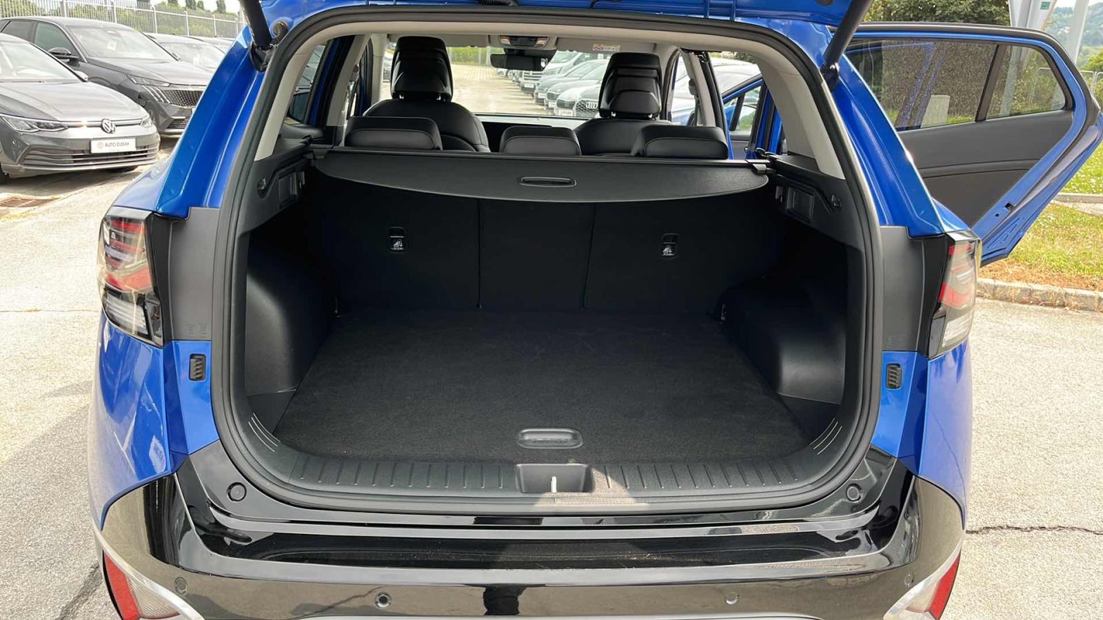 KIA SPORTAGE 2022 • PREMIUM jamstvo • AutoZubak Rabljena, fotografija 12