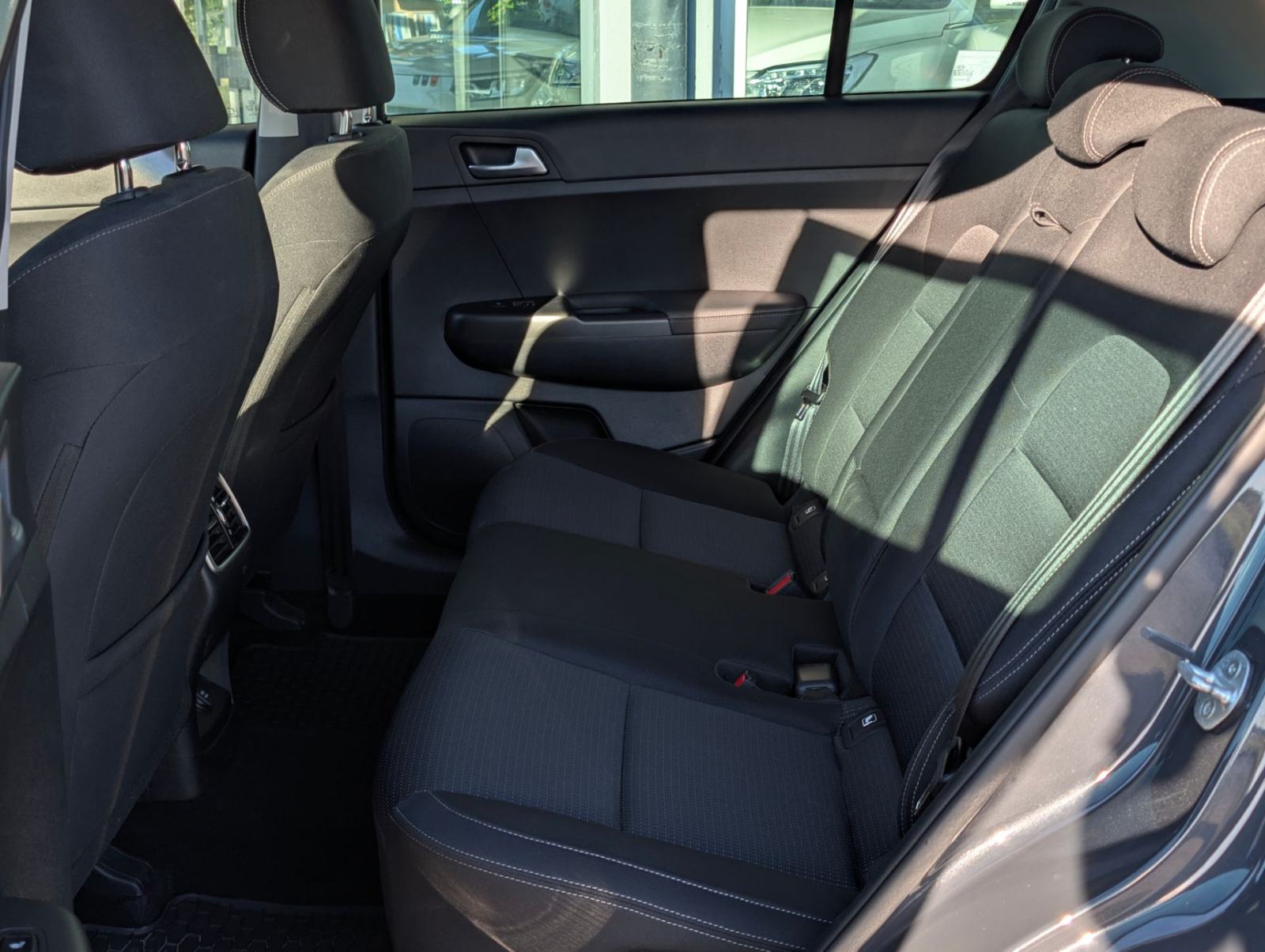 Kia Sportage 2WD 1,6 GDI BLACK DESIGN, fotografija 7