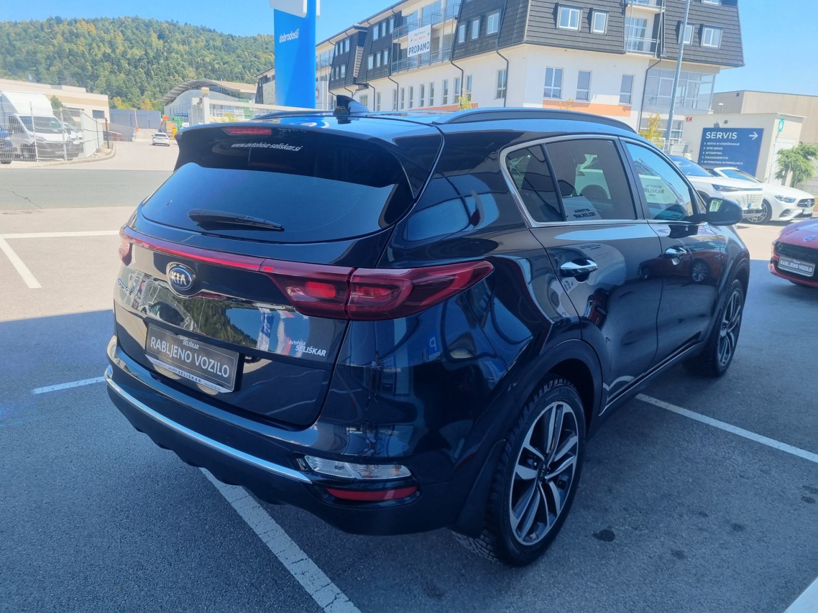 Kia Sportage 2WD 1.6 TD - SLOVENSKI + 1. LASTNIK + ZGODOVINA, fotografija 7
