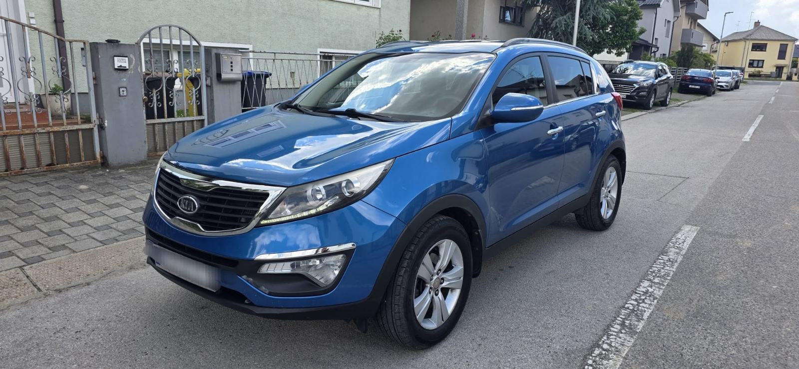 Kia Sportage 2WD 1,7 CRDi Navi,Led,Kamera top.stanje, fotografija 2