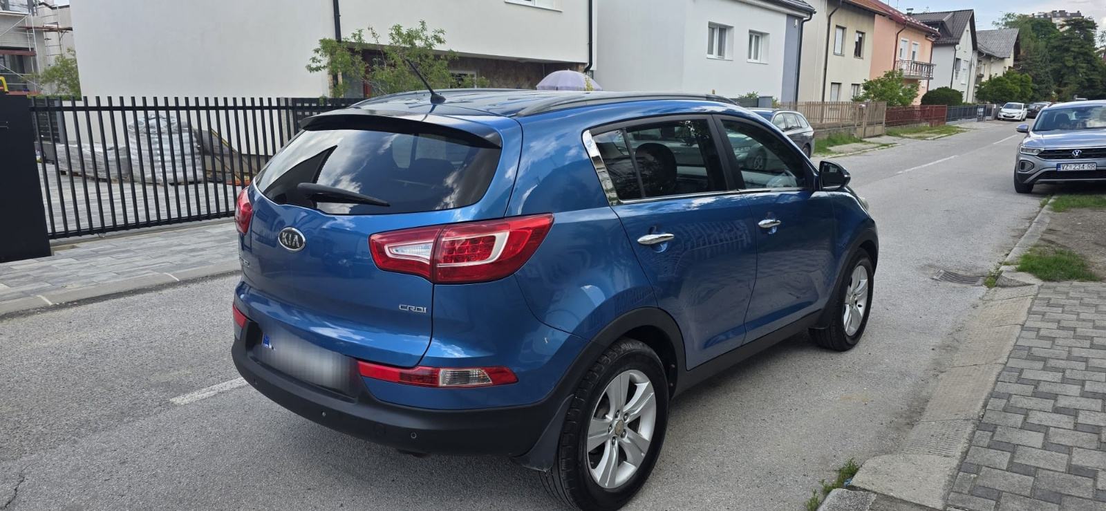 Kia Sportage 2WD 1,7 CRDi Navi,Led,Kamera top.stanje, fotografija 4
