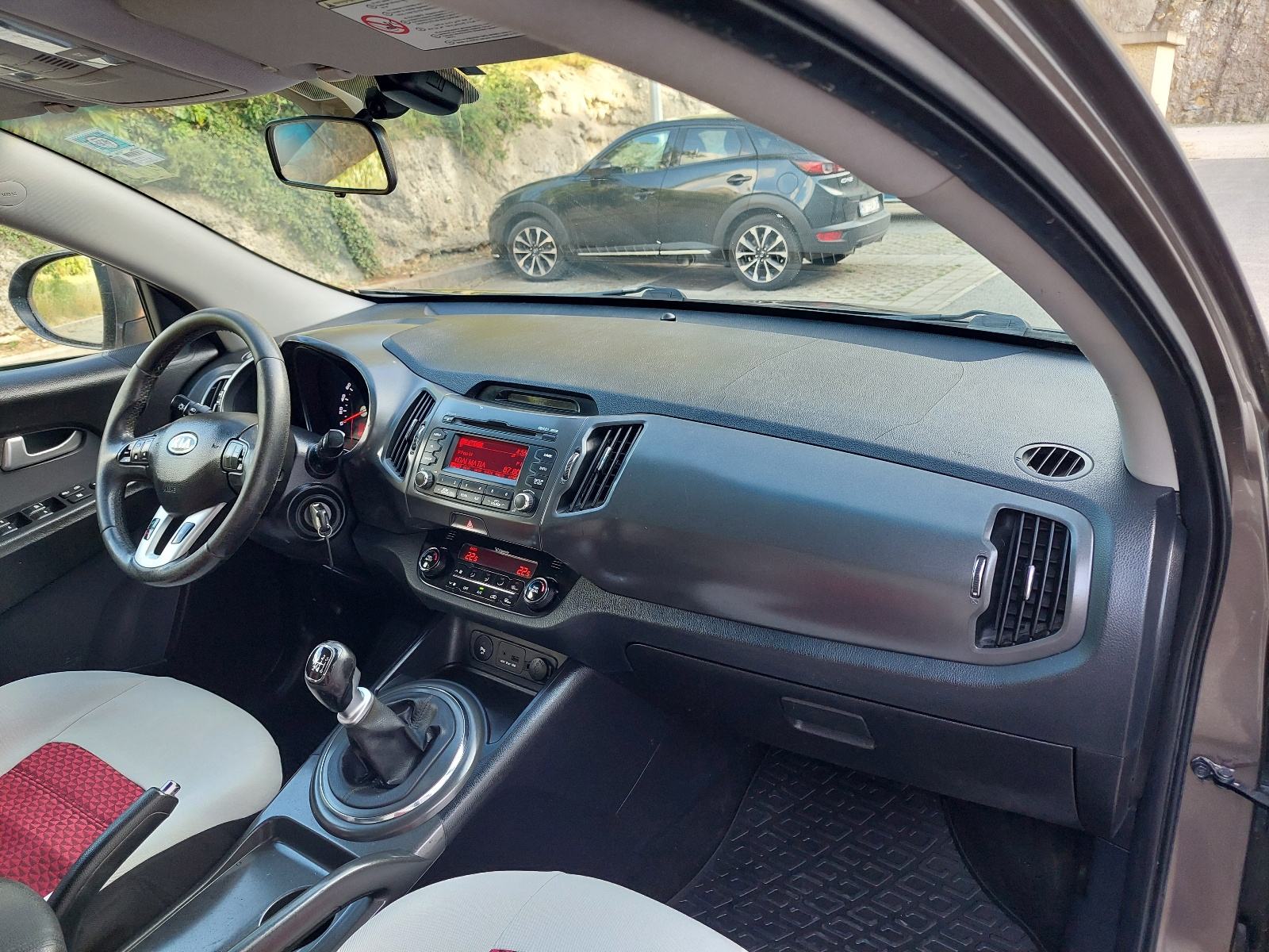 Kia Sportage 2WD 1,7 CRDi, fotografija 15