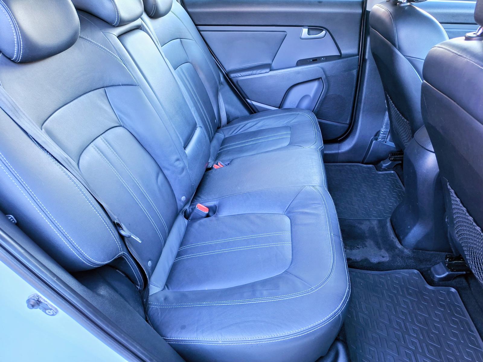 Kia Sportage 2WD 1,7 CRDi **KLIMA** KOŽA **KREDIT-KARTICE** ODLIČAN, fotografija 17