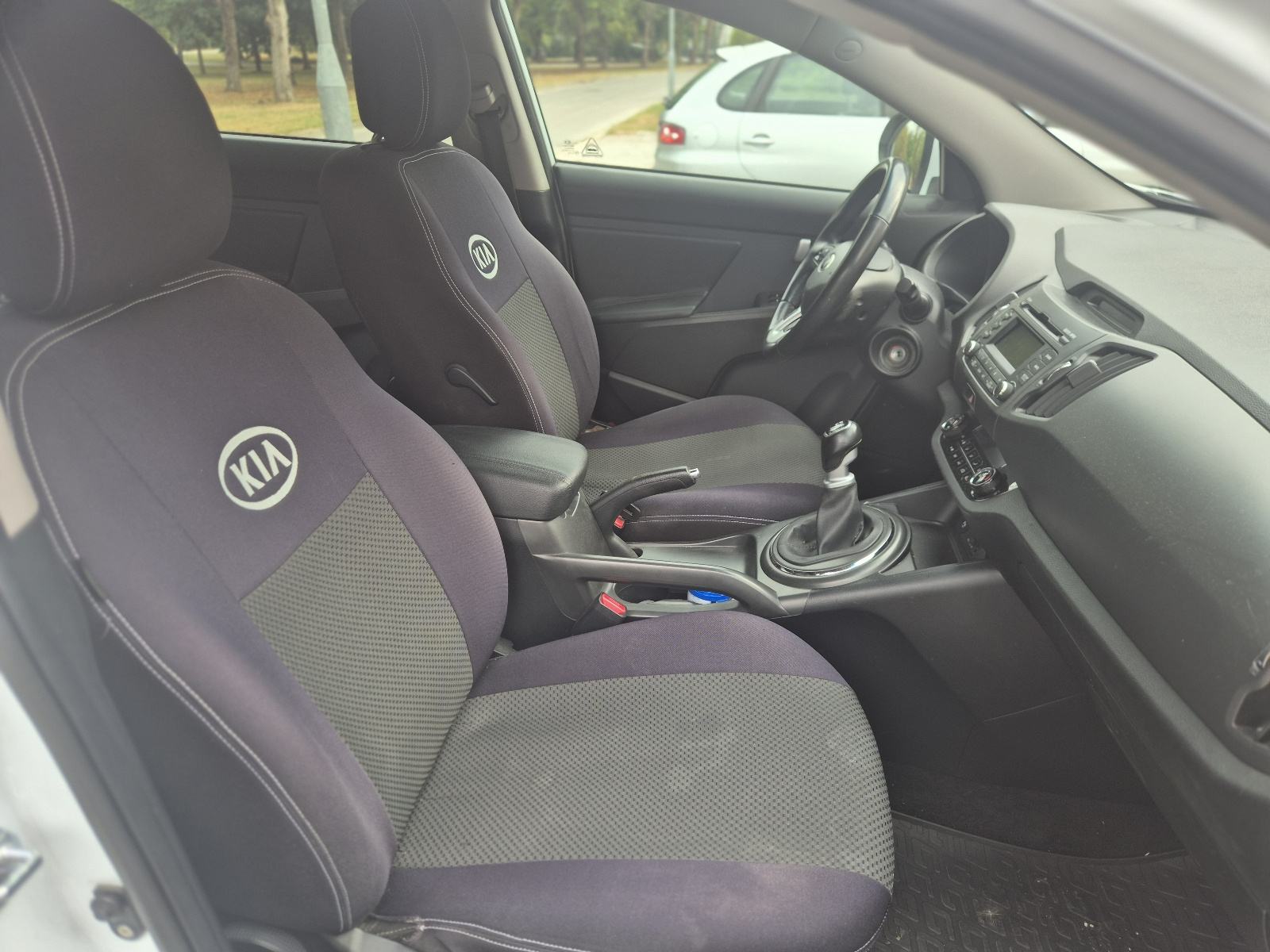 Kia Sportage 2WD 1,7 CRDi, fotografija 12
