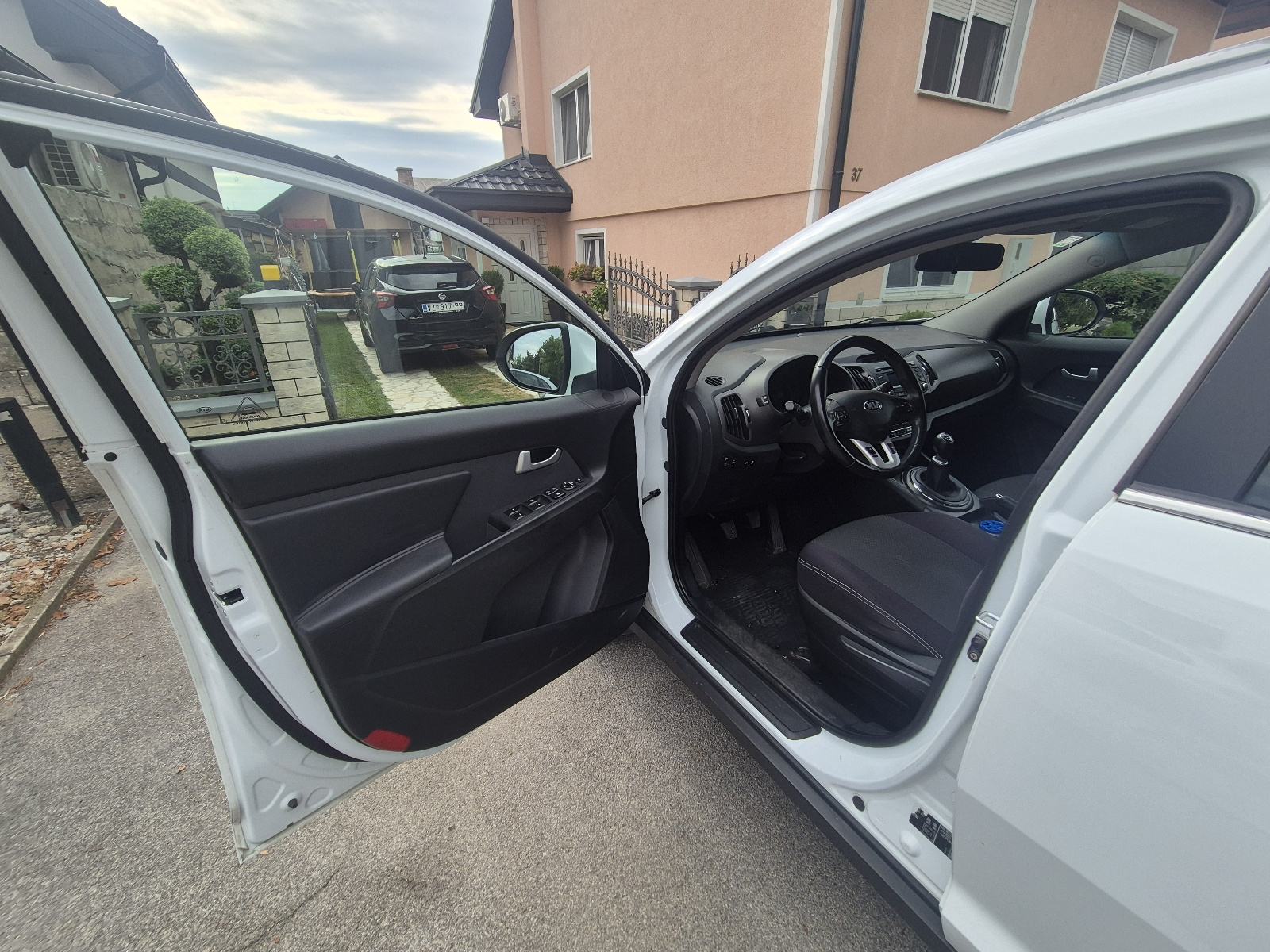 Kia Sportage 2WD 1,7 CRDi, fotografija 9