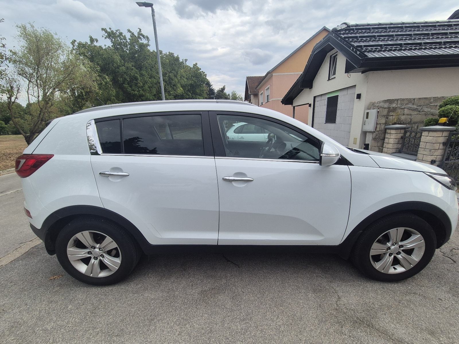 Kia Sportage 2WD 1,7 CRDi, fotografija 2