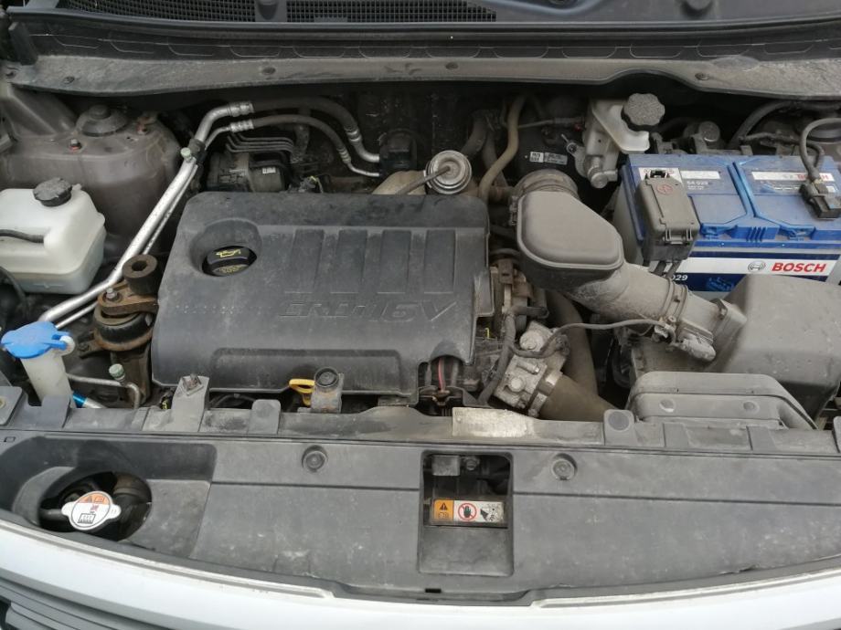 Kia Sportage 2WD 1,7 CRDi, fotografija 7