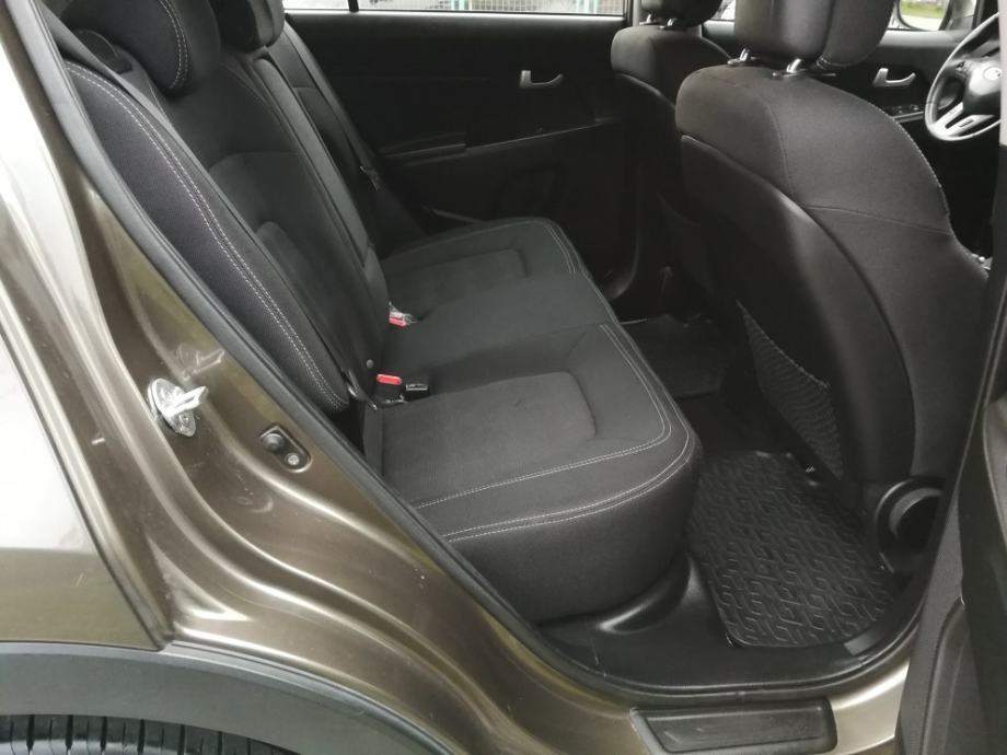 Kia Sportage 2WD 1,7 CRDi, fotografija 15