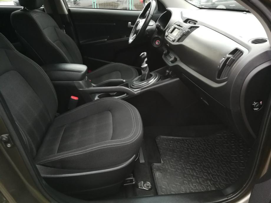 Kia Sportage 2WD 1,7 CRDi, fotografija 18