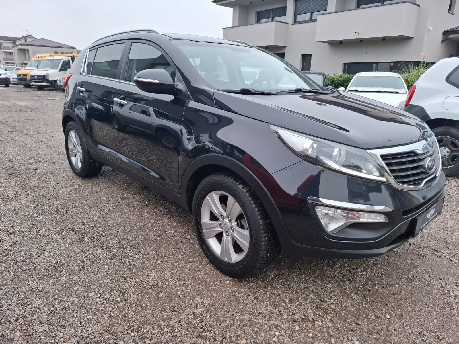 Kia Sportage 2WD 1,7 CRDi Sport ++rata107,00EUR/mj / KREDIT / KARTICE+, fotografija 3