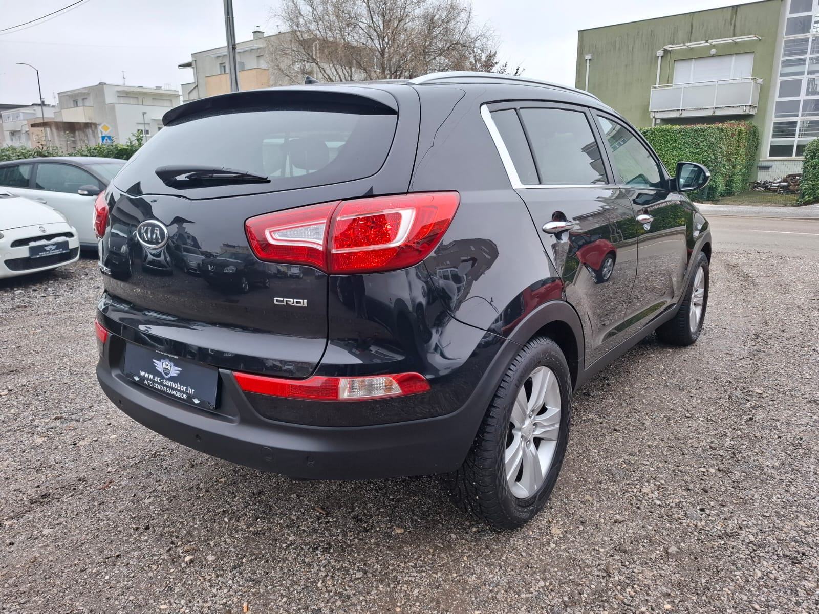 Kia Sportage 2WD 1,7 CRDi Sport ++rata107,00EUR/mj / KREDIT / KARTICE+, fotografija 5