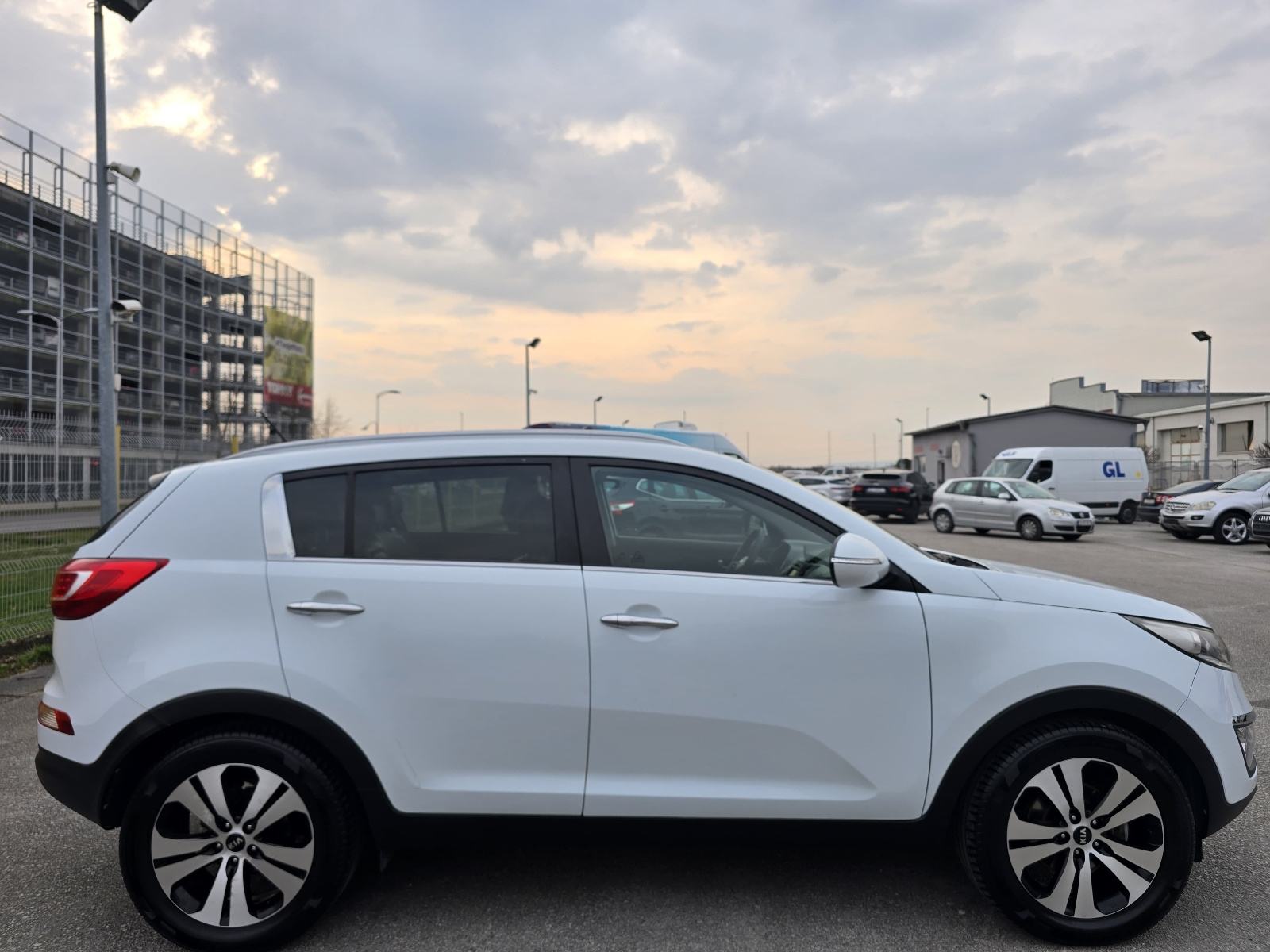 Kia Sportage 2WD 1,7 CRDi Sport, fotografija 5