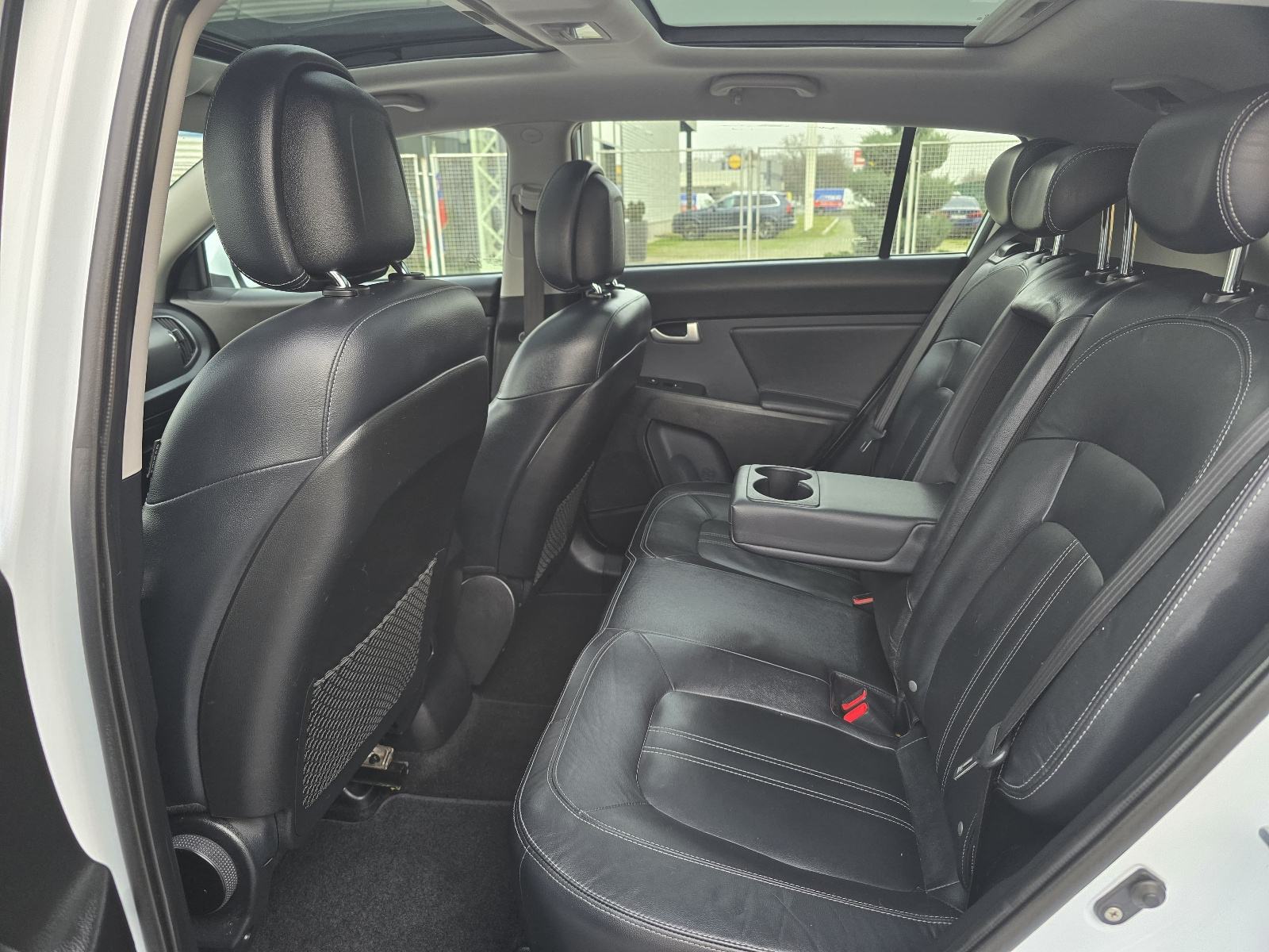 Kia Sportage 2WD 1,7 CRDi Sport, fotografija 10