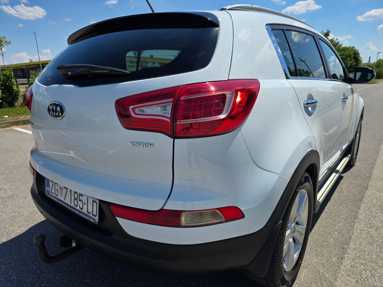 Kia Sportage AWD 2,0 CRDi 4x4 Top stanje. Reg 04/27, fotografija 4