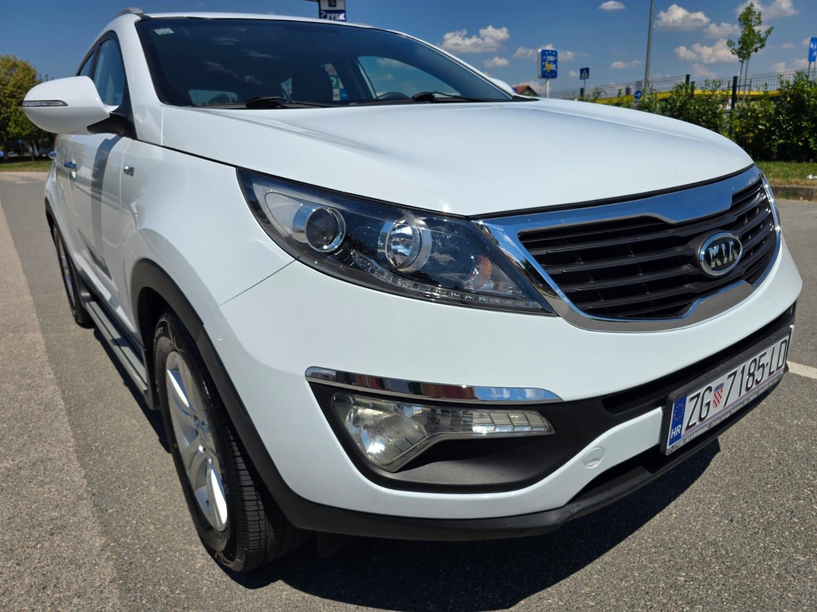 Kia Sportage AWD 2,0 CRDi 4x4 Top stanje. Reg 04/27, fotografija 6