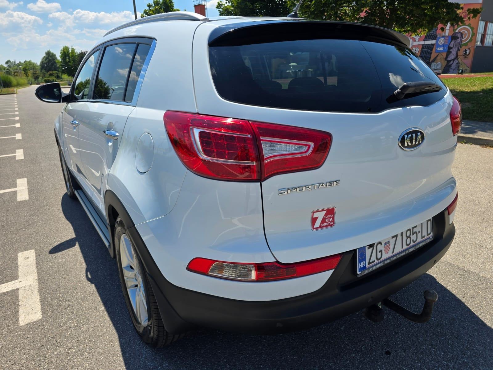 Kia Sportage AWD 2,0 CRDi 4x4 Top stanje. Reg 04/27, fotografija 10