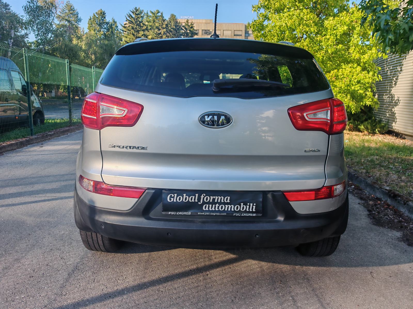 Kia Sportage AWD 2,0 CRDi Limited Automatic - NIJE IZ UVOZA, fotografija 6