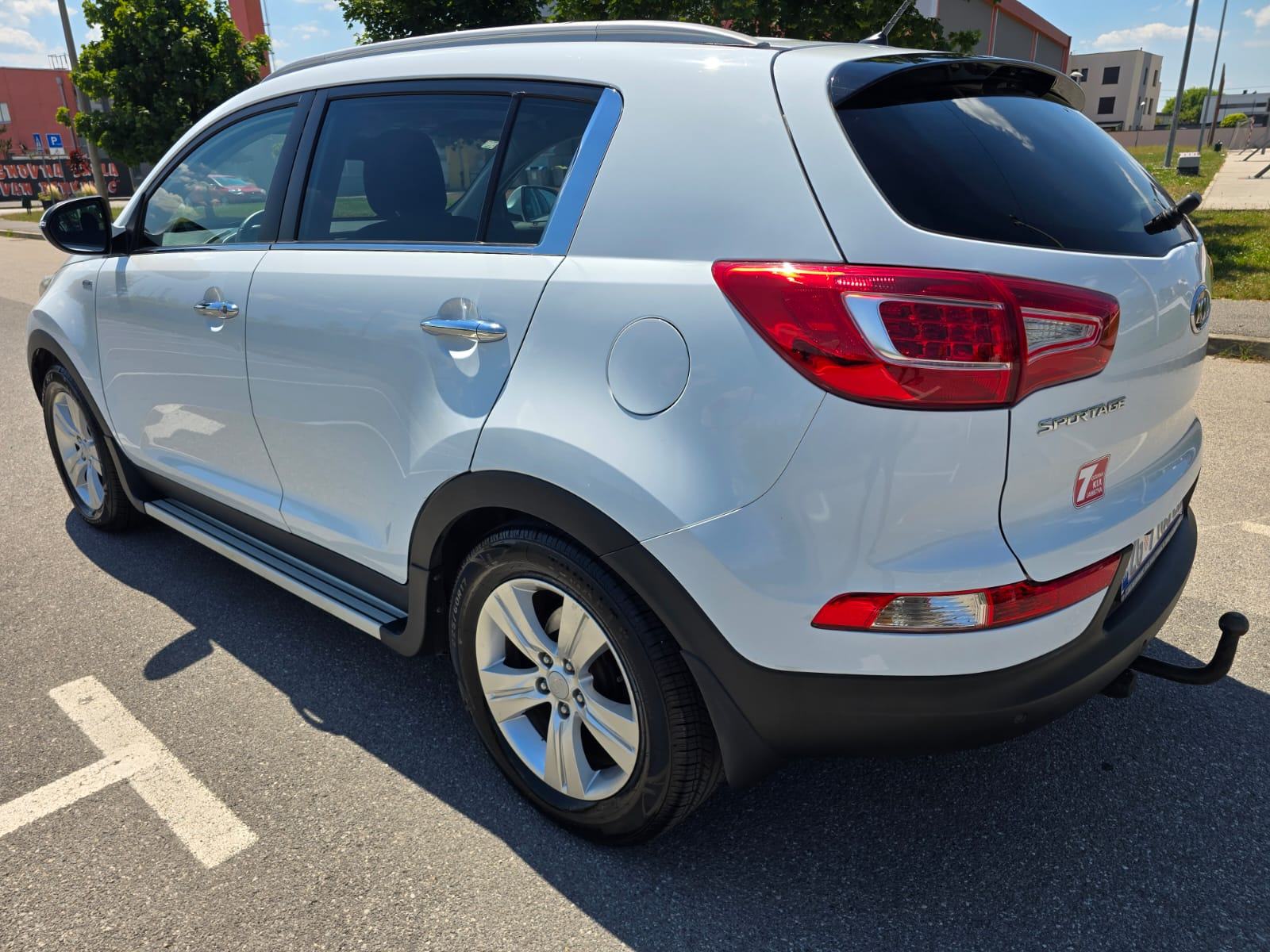 Kia Sportage 2,0 diesel 4x4 6 brzina ZAMJENA-KREDITNE KARTICE, fotografija 14