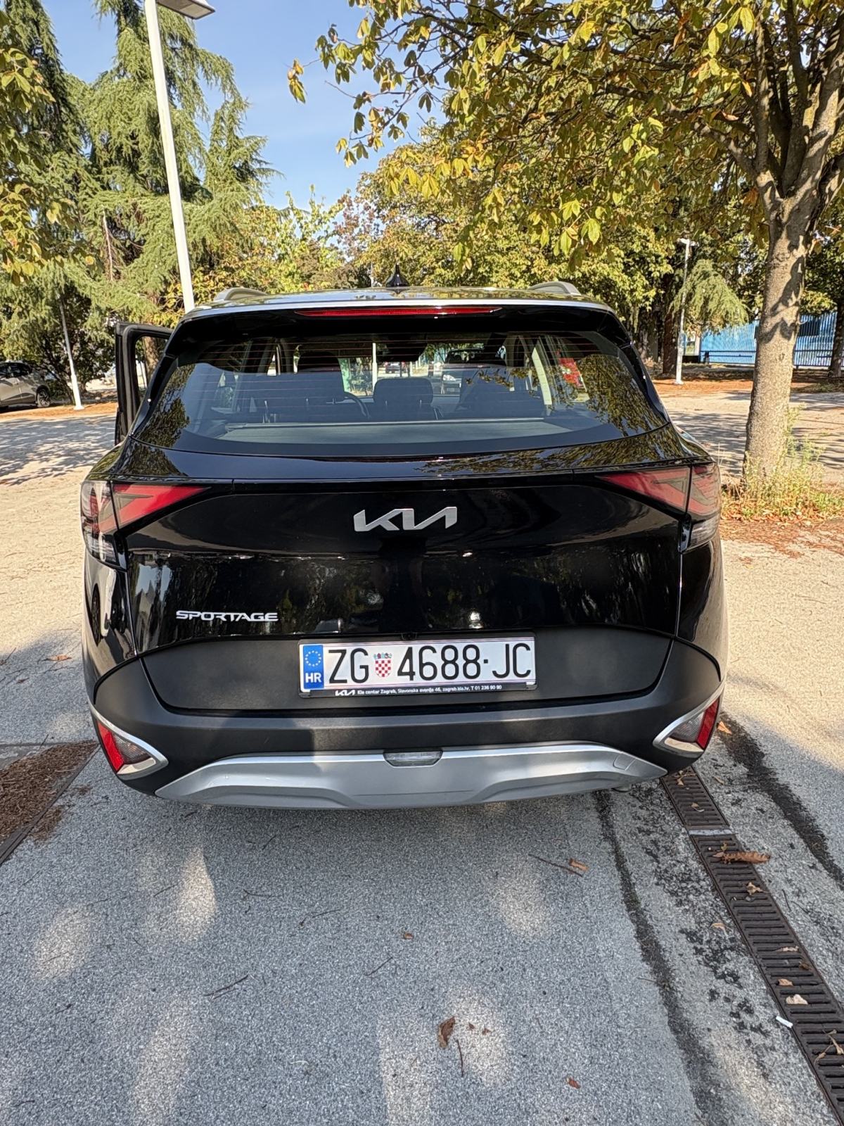 Kia Sportage T-GDi LX Fresh M/T 2WD, TVORNIČKO JAMSTVO, prvi vlasnik, fotografija 2