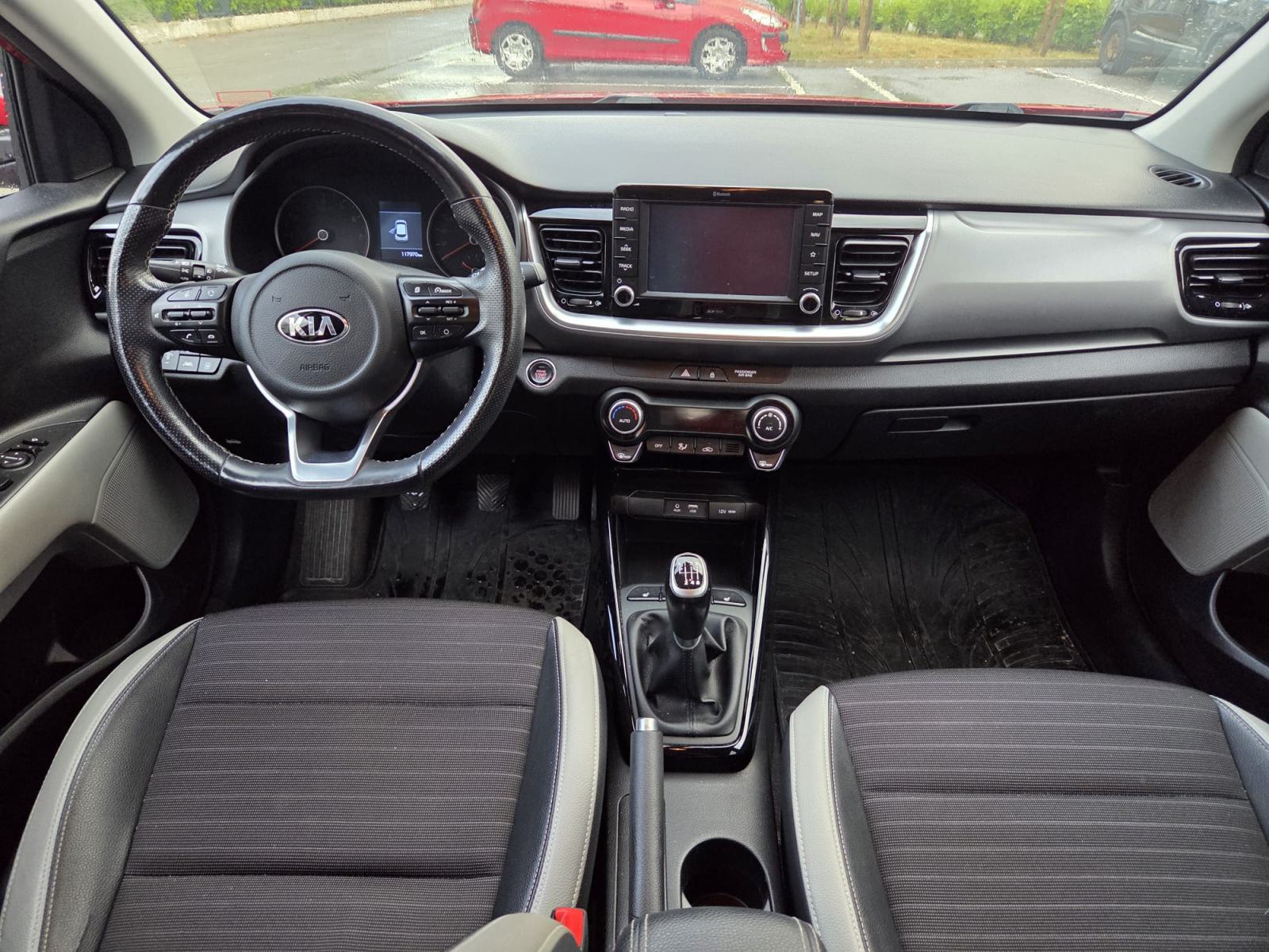 KIA STONIC 1.0 T-GDi FULL OPREMA - LIMITED EDITION, fotografija 12
