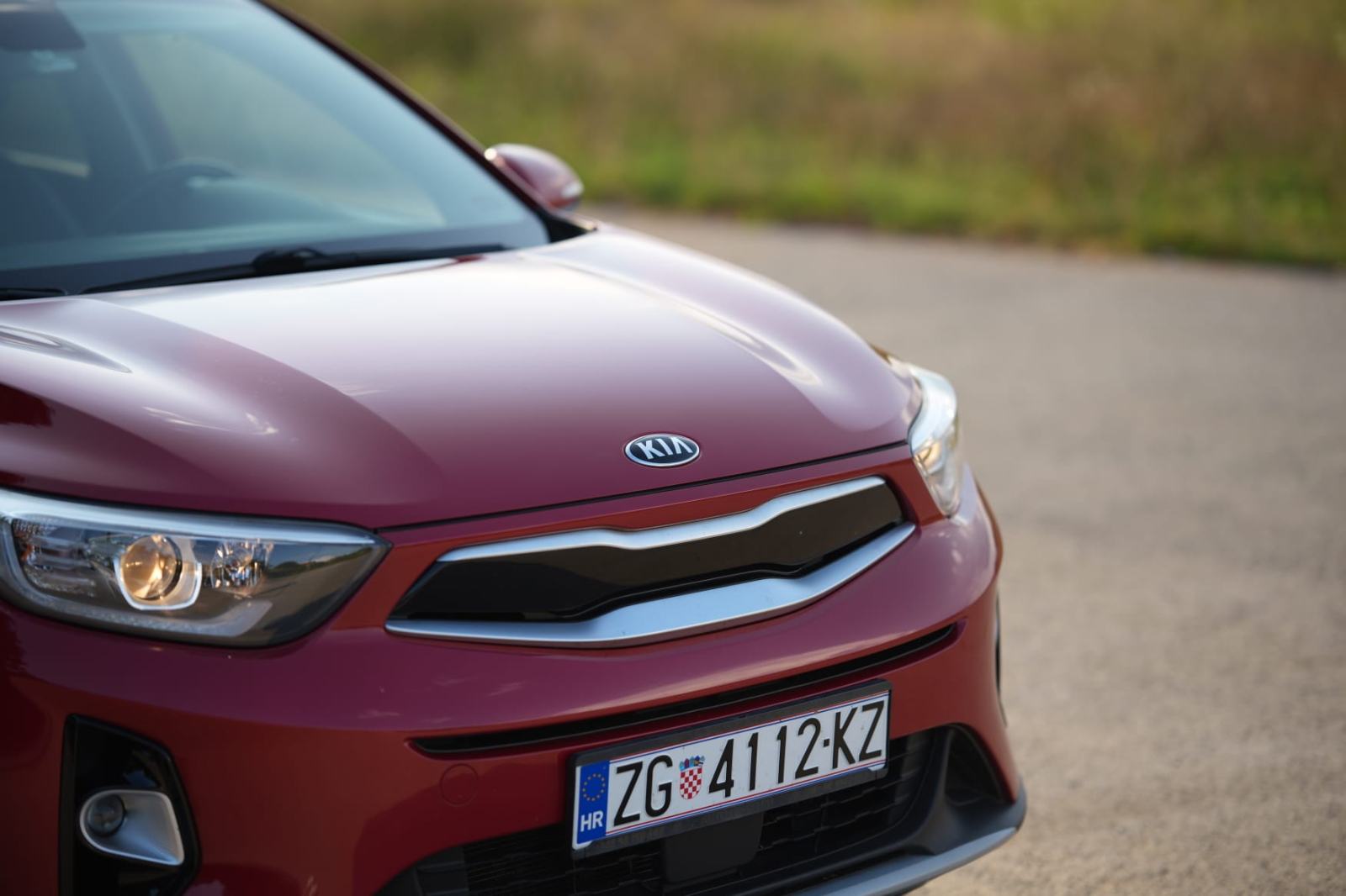 KIA STONIC 1.0 T-GDi FULL OPREMA - LIMITED EDITION, fotografija 6