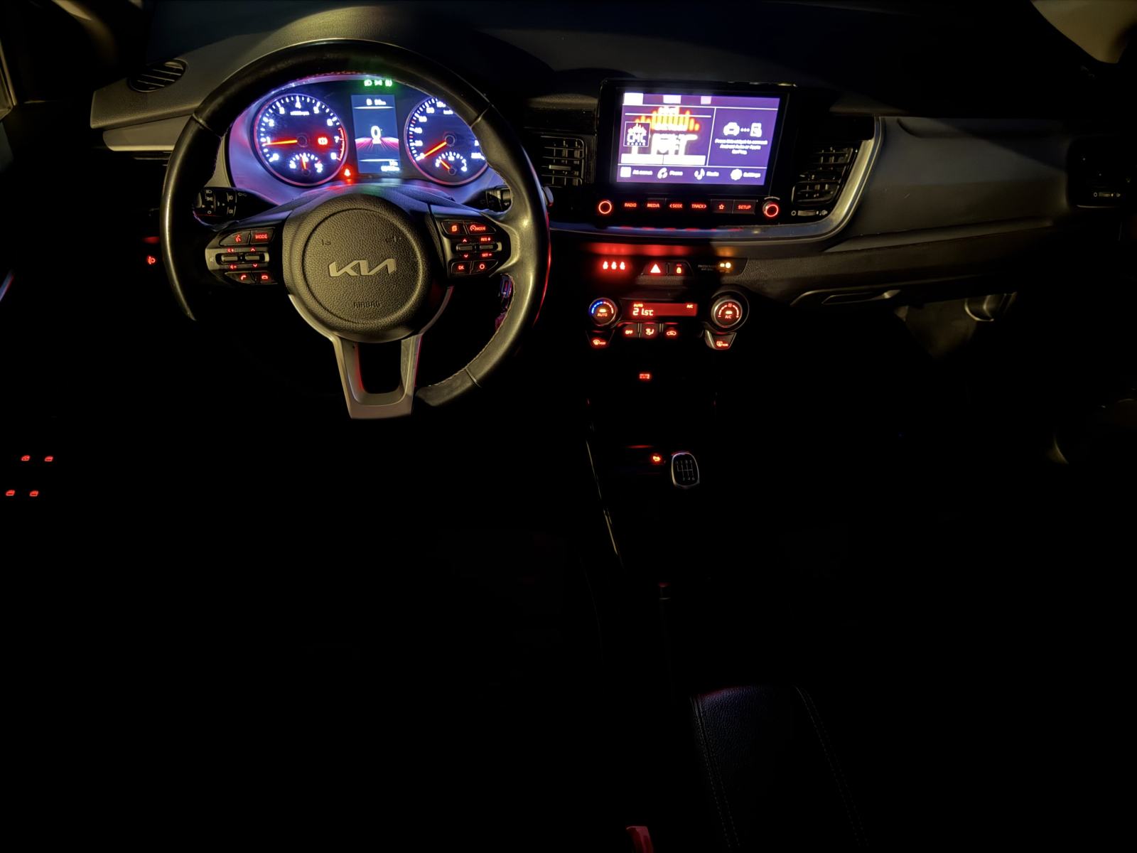 Kia Stonic 1.0 T-GDi,100ks, 2022g, JAMSTVO 12mj, HR AUTO,NAVIGACIJA., fotografija 13