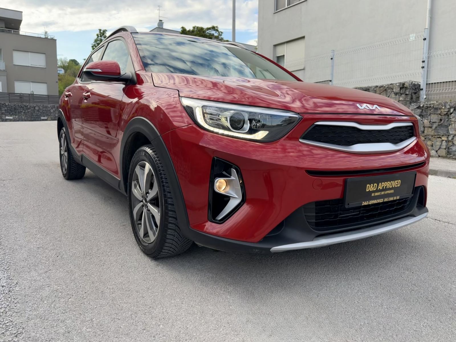 Kia Stonic 1.0 T-GDi,100ks, 2022g, JAMSTVO 12mj, HR AUTO,NAVIGACIJA., fotografija 4