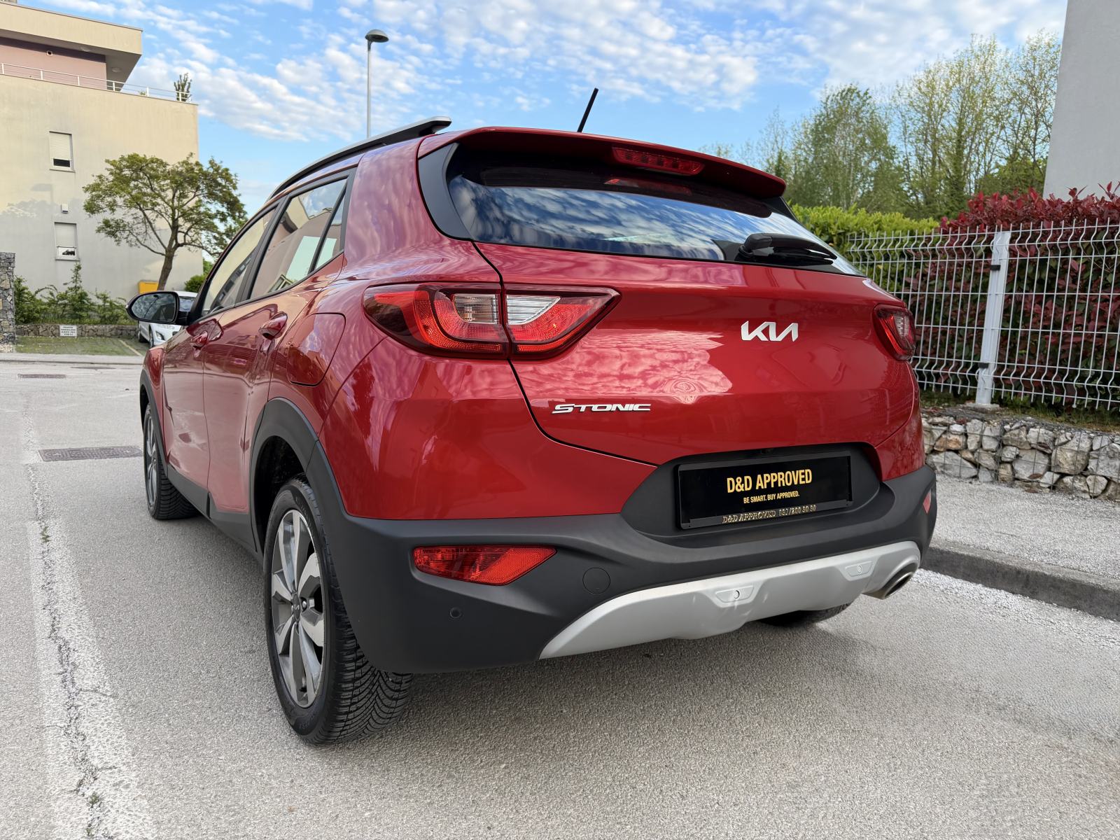 Kia Stonic 1.0 T-GDi,100ks, 2022g, JAMSTVO 12mj, HR AUTO,NAVIGACIJA., fotografija 7